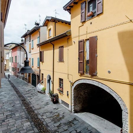 La Casa Sulle Mura มอนเตคคิโอเอมิเลีย ภายนอก รูปภาพ