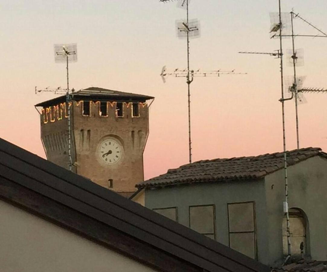 La Casa Sulle Mura มอนเตคคิโอเอมิเลีย ภายนอก รูปภาพ